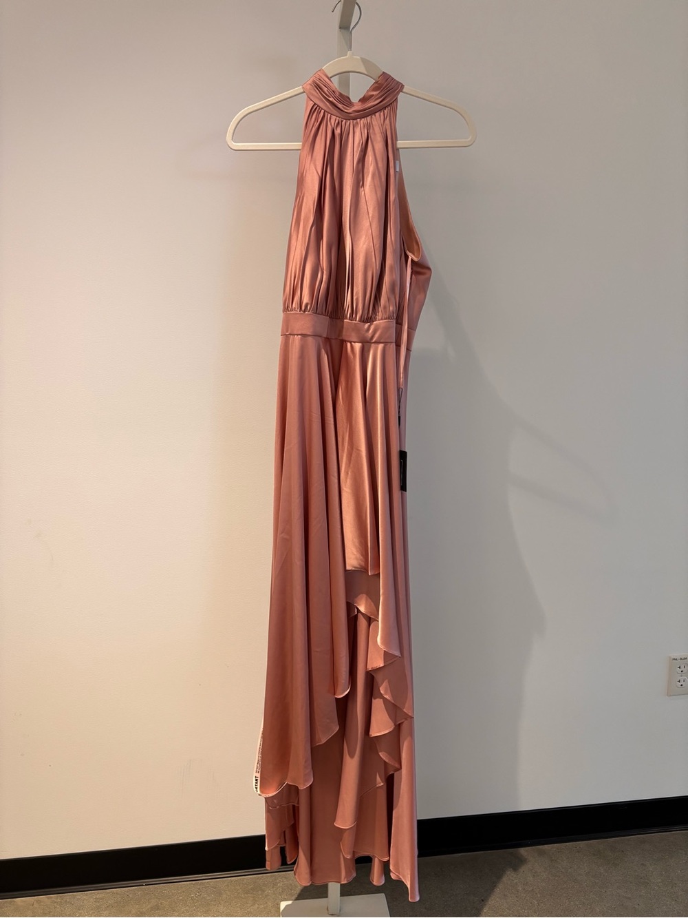 Mac Duggal Pink High Neck Satin High Low Gown Dress - Picture 5 of 9